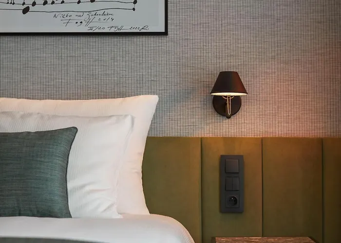 호텔 Q Wroclaw Bielany 4*