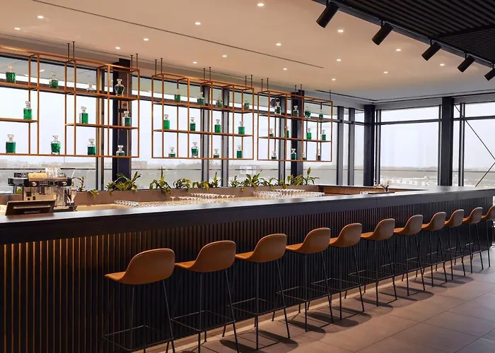 Q Wroclaw Bielany 호텔 4*