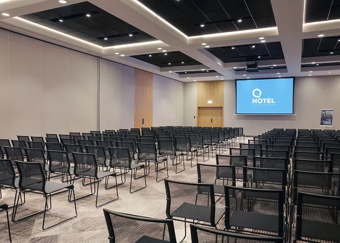 Q Wroclaw Bielany 4*